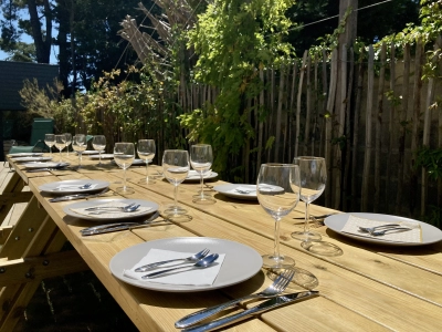 Grande table de jardin